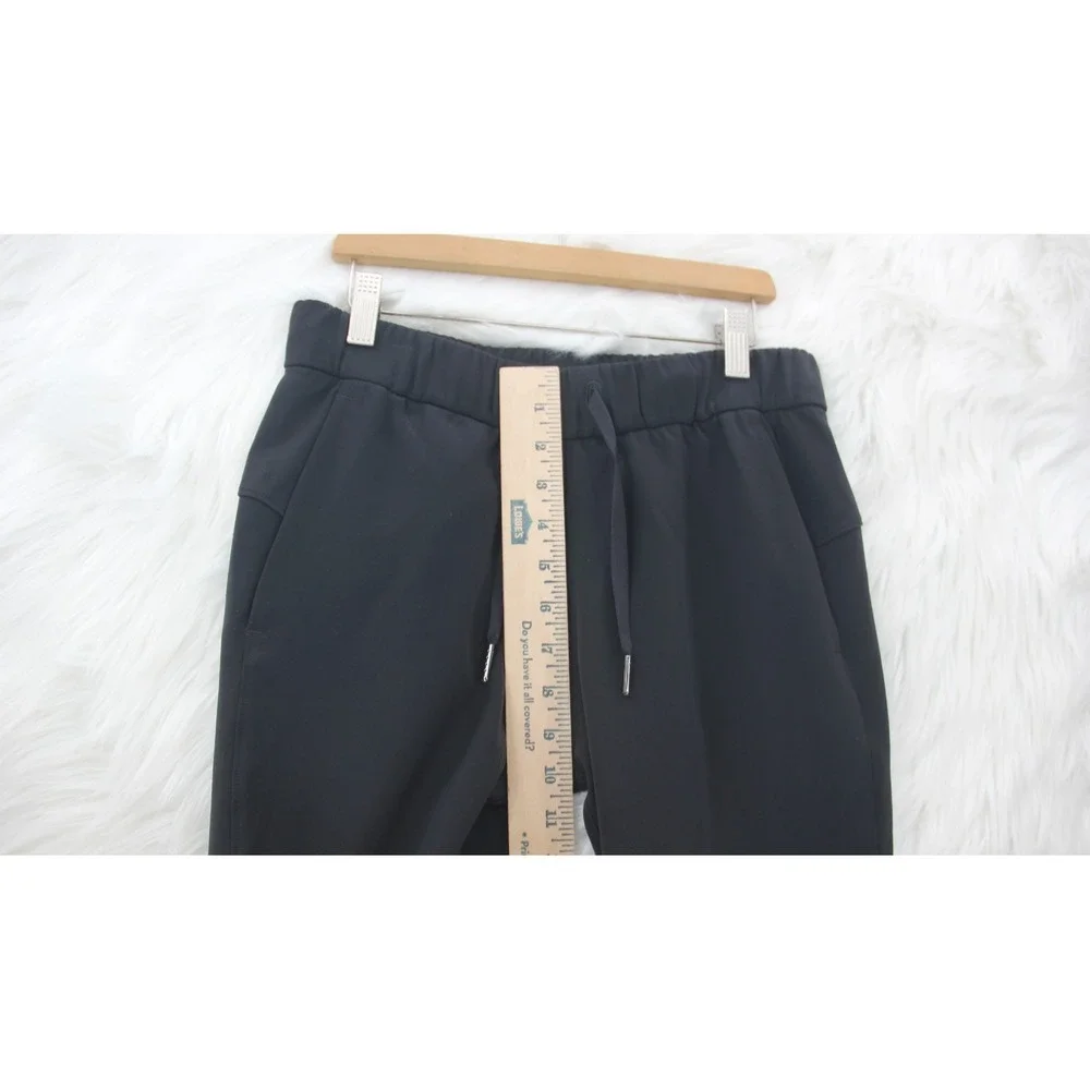 Lululemon Athletica Jogger Pants Women's 4 Black On The Fly Cuffed Sweatpants